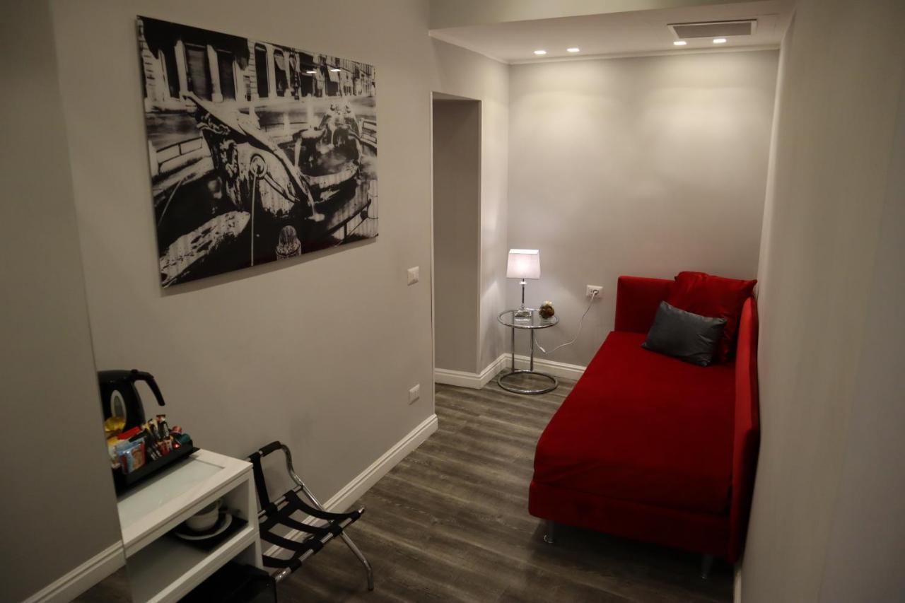 Millina Suites In Navona Rom Exterior foto