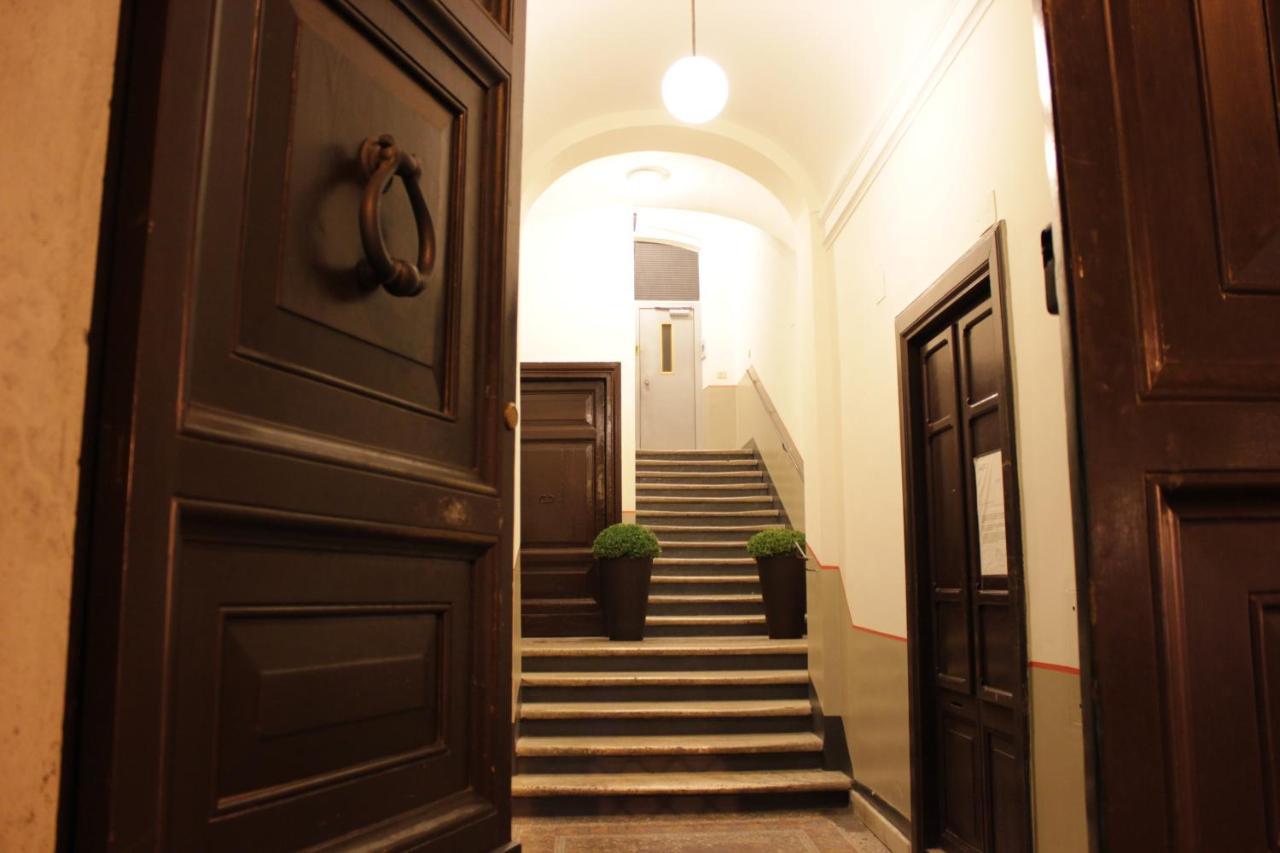 Millina Suites In Navona Rom Exterior foto