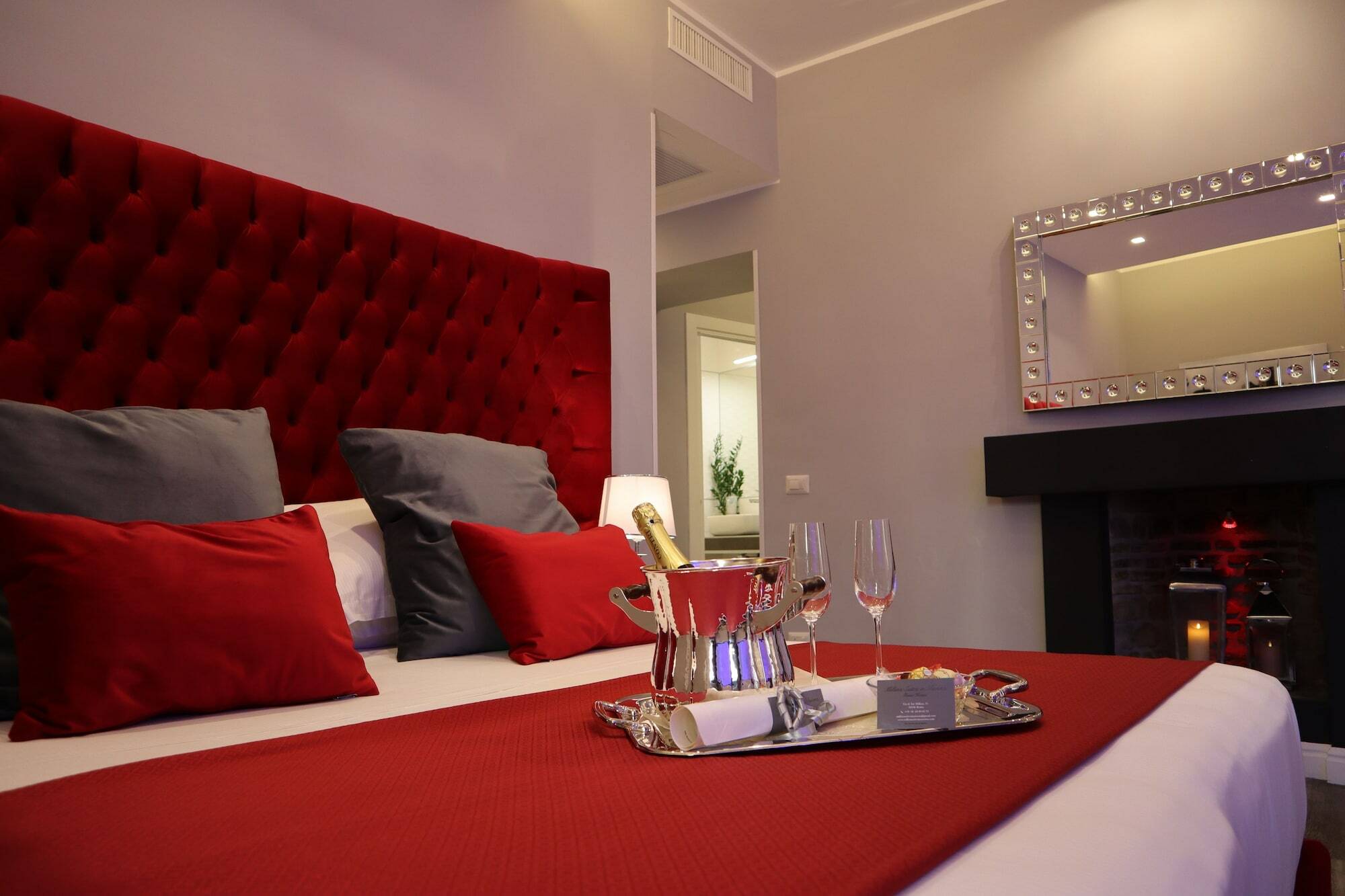Millina Suites In Navona Rom Exterior foto